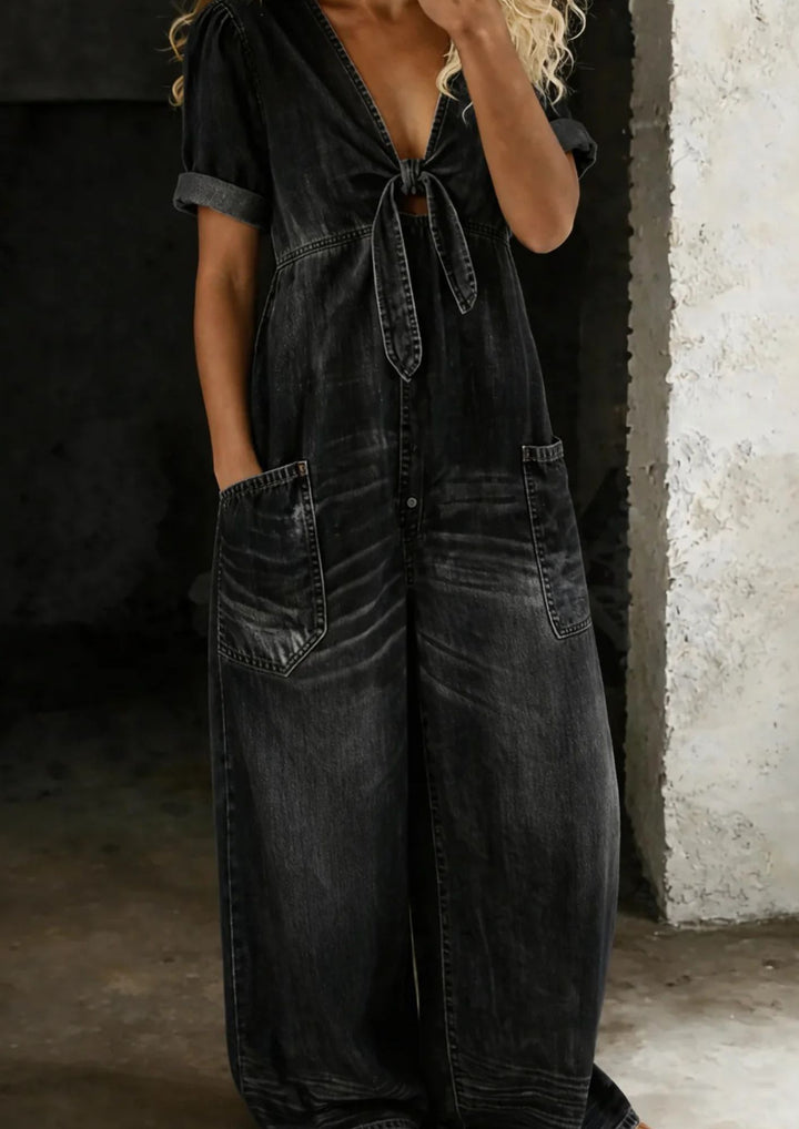 Maya | V-neck jumpsuit with short sleeves